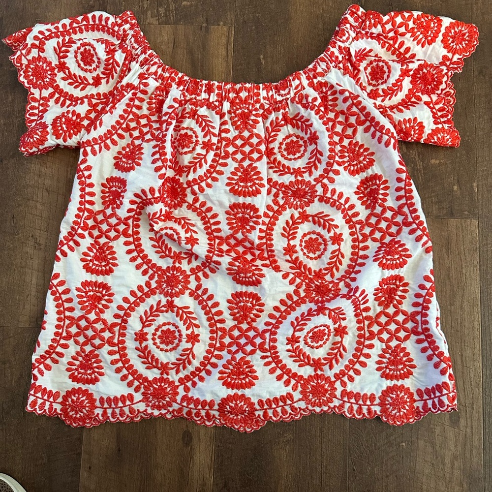 Women’s Blouse size 4